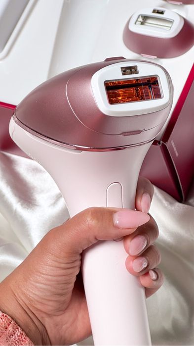 Епілятор Philips Lumea 9900 Series BRP958/00