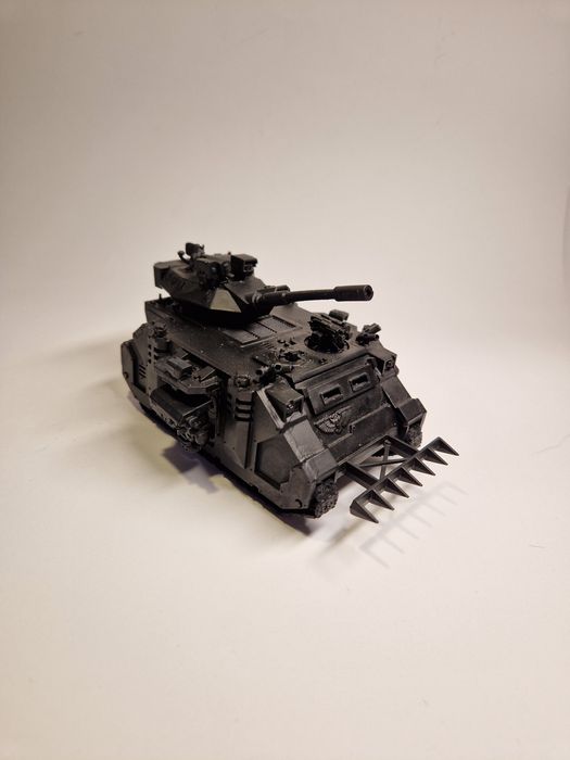 Predator tank warhammer 40k