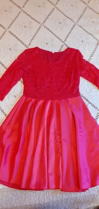 Плаття,атлас+гипюр