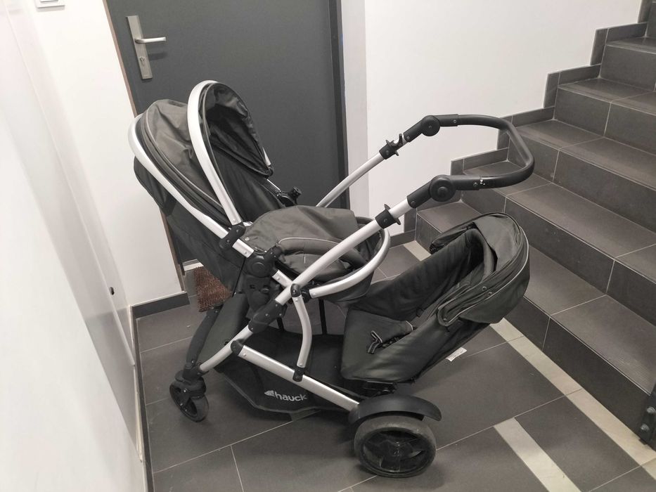 Sprzedam wózek dziecięcy podwójny