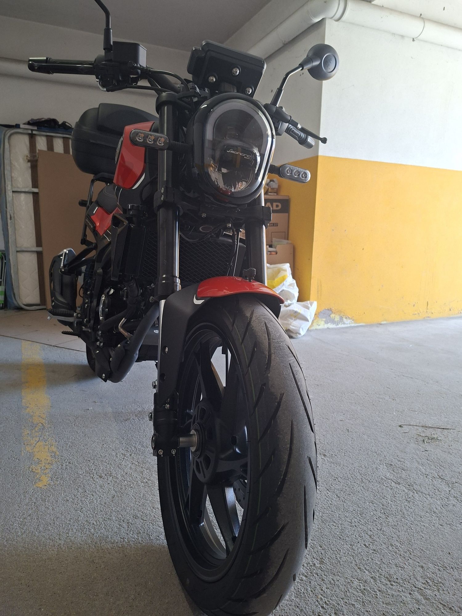 Benelli Leoncino 125cc 06/2024