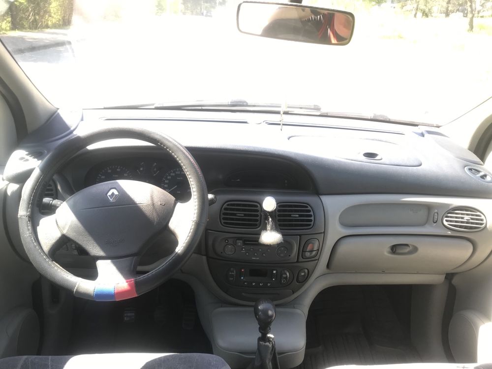 Sprzedam Renault Scenic 2000