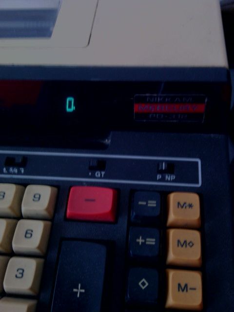 Máquina calculadora nikkam - vintage.