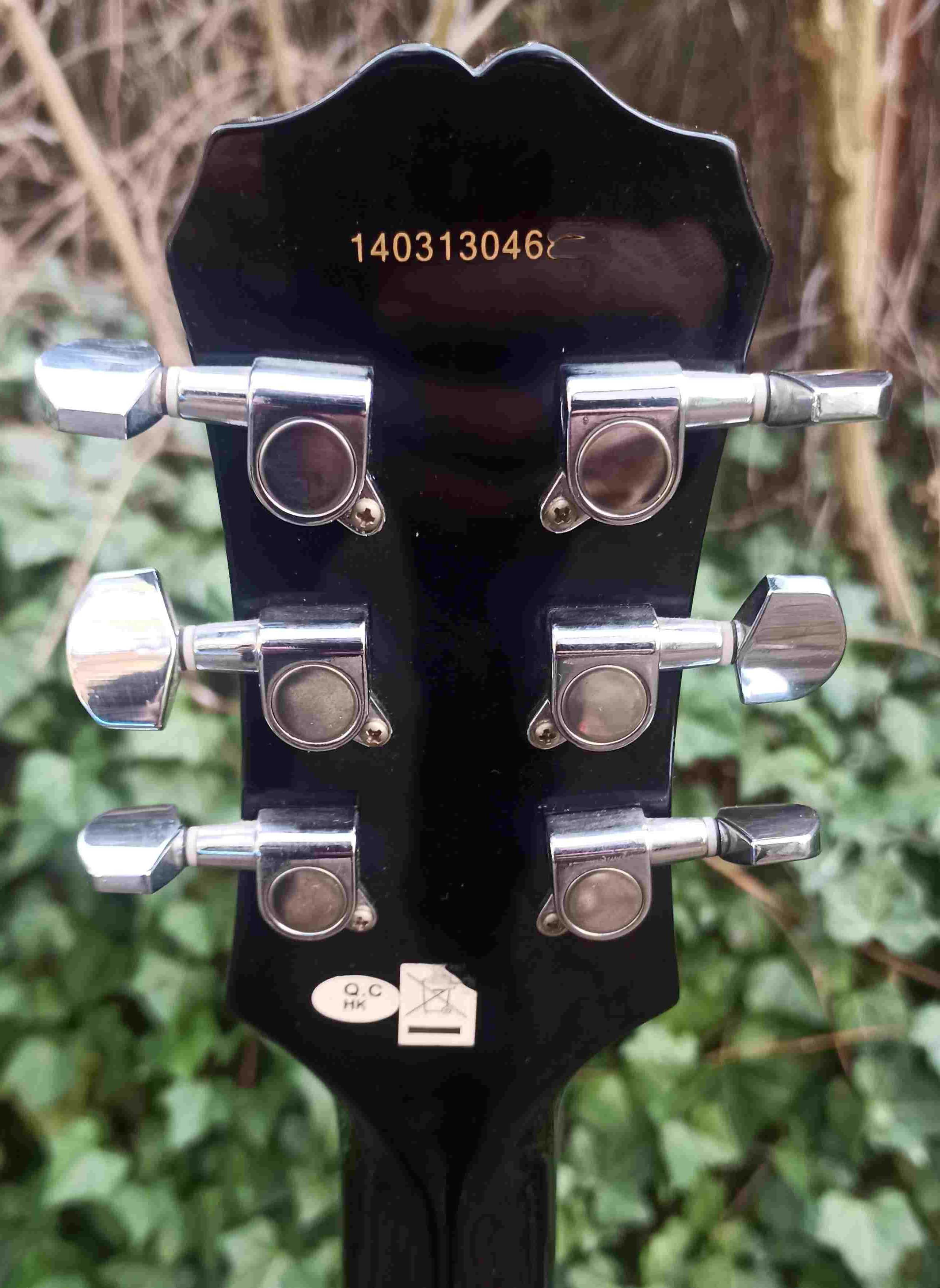Gitara elektryczna Epiphone Les Paul 100