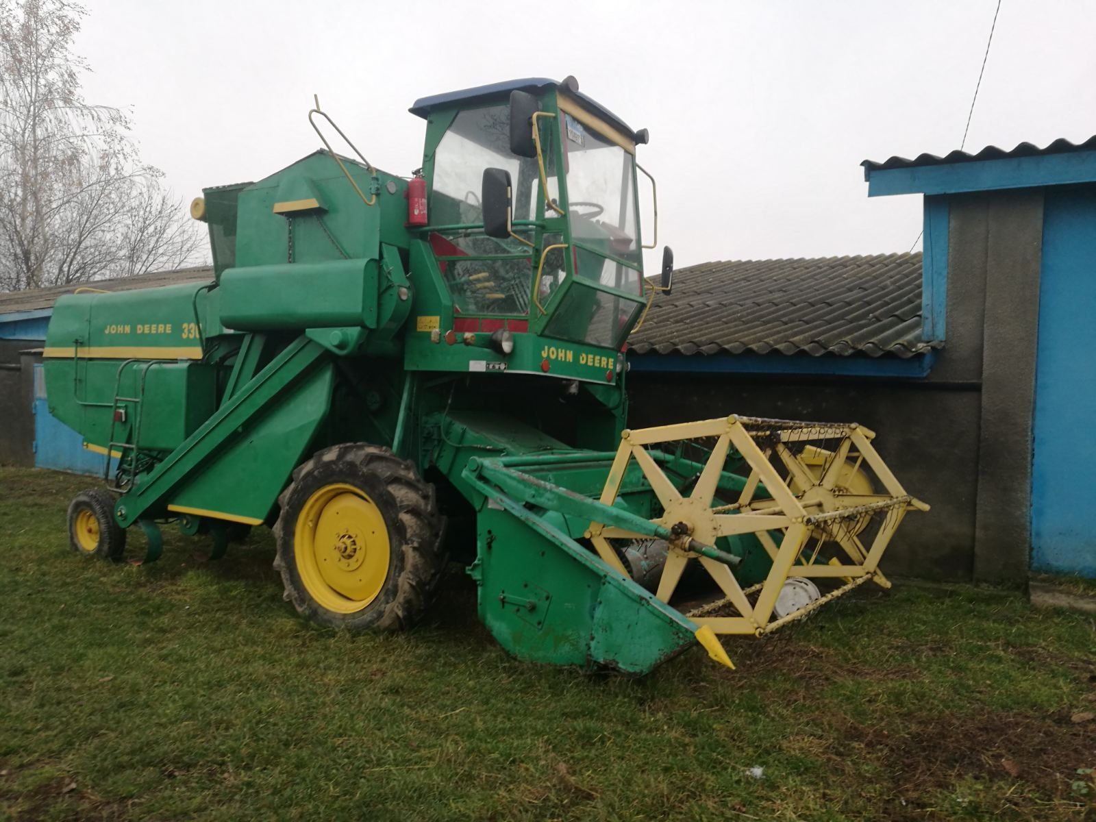 JOHN DEERE 935 комбайн