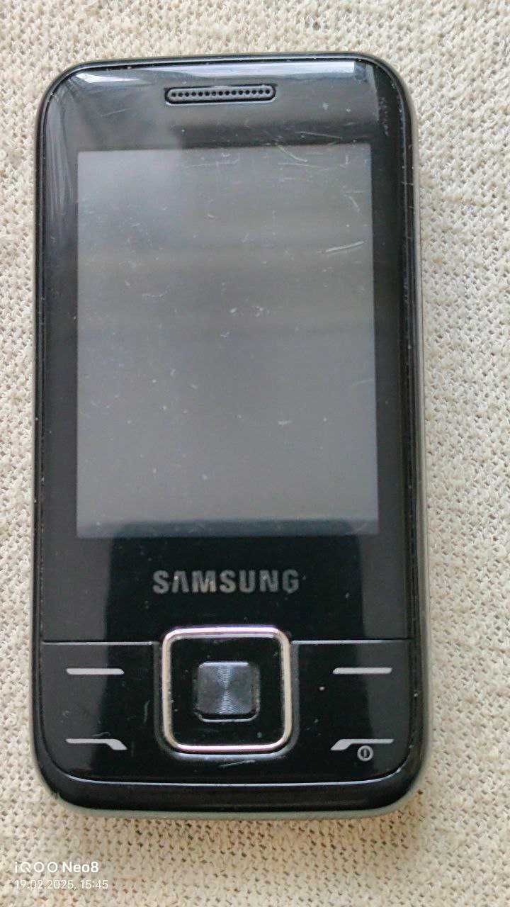 Samsung e2600 редкая модель полностью в рабочем состоянии