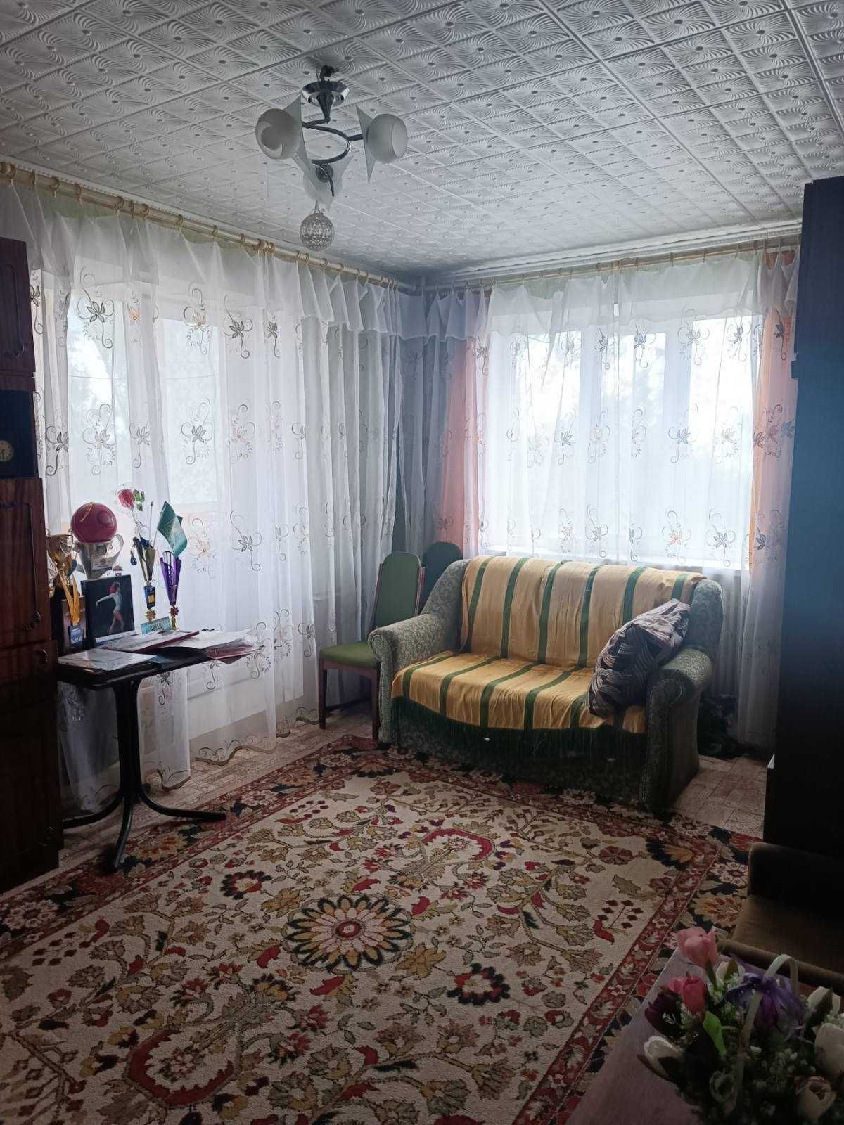 Продам 2 комн. квартиру,  Алексеевка. ул. Архитекторов 22