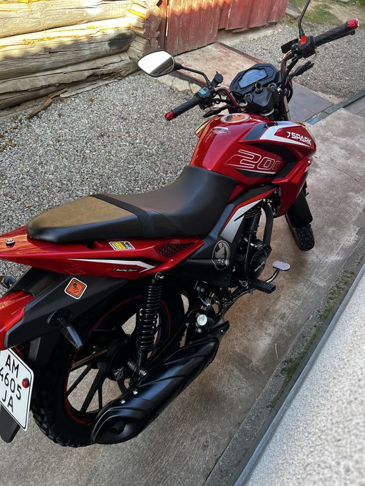 Продам мотоцикол спарк 200