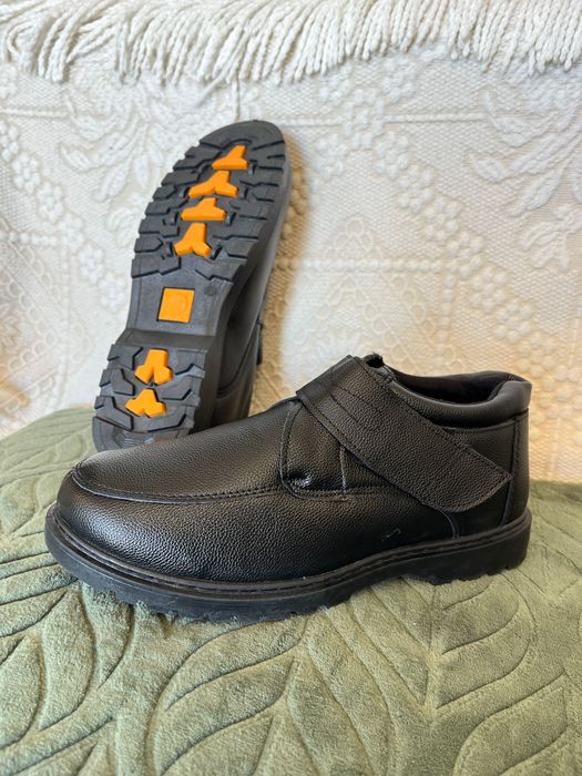 La Confortaise męskie skórzane trzewiki rozmiar 45/46