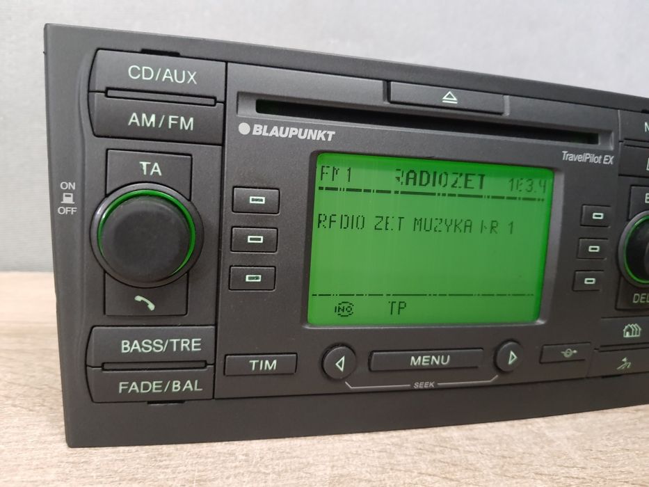 Radio samochodowe Ford Mondeo + kod MK3 lift Nawigacja CD Travel Pilot