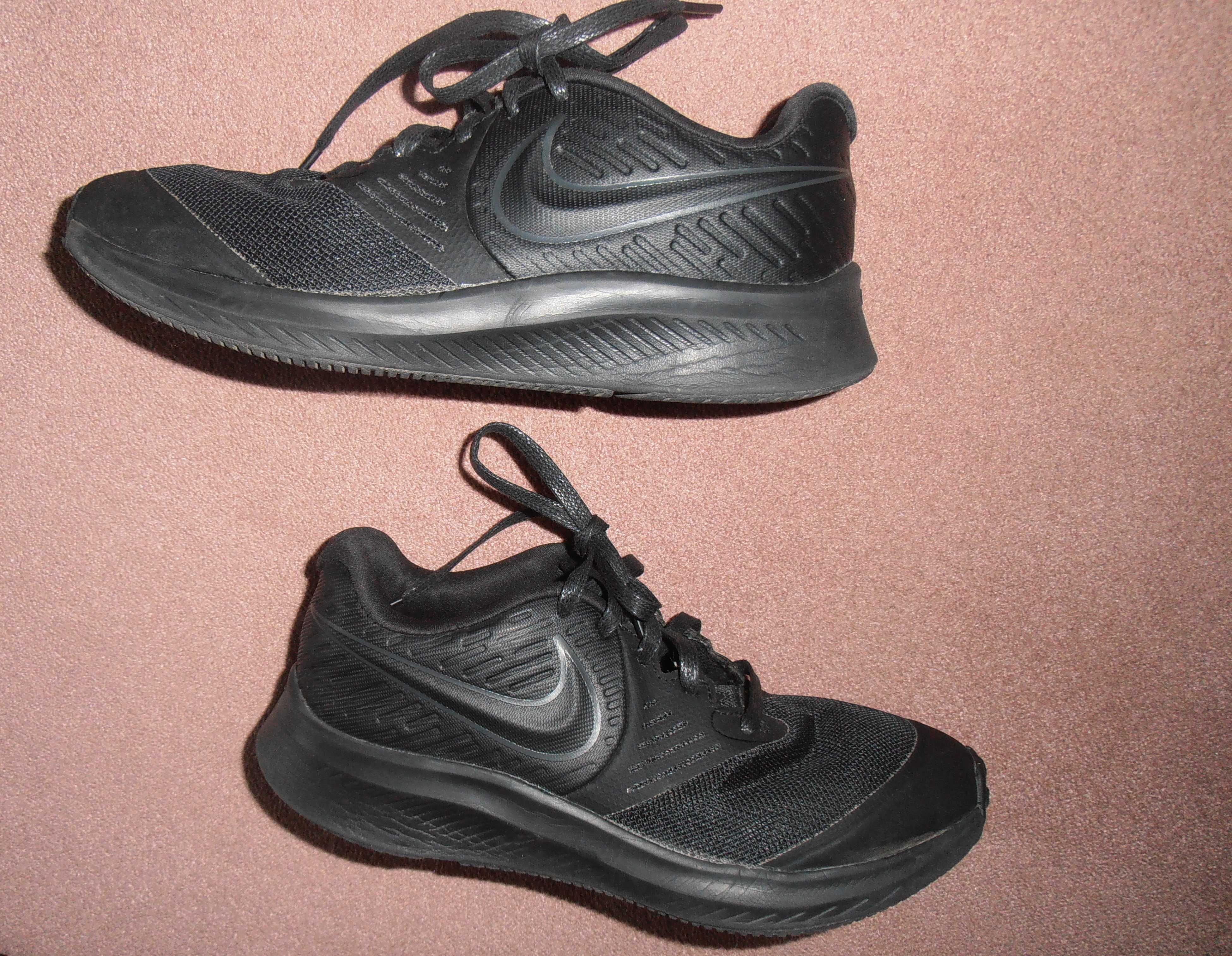 Кросівкі фірми Nike розмір 35,5 EUR оригінал унісекс
