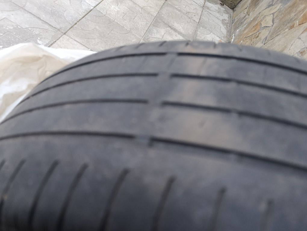 Шини 215/65 R17 б/у комплект