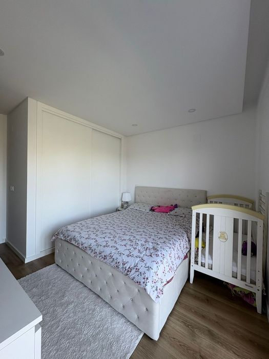 Fantástico Apartamento ,T2  com arrecadação e parqueame