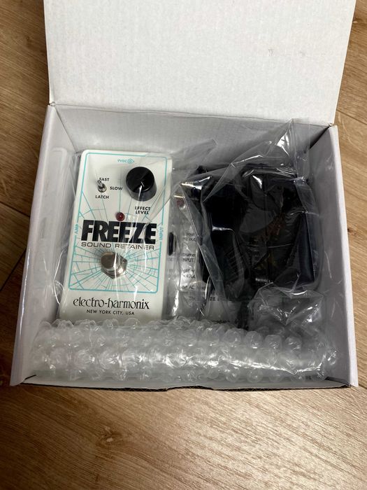 Pedal Electro Harmonix Freeze Sound Retainer