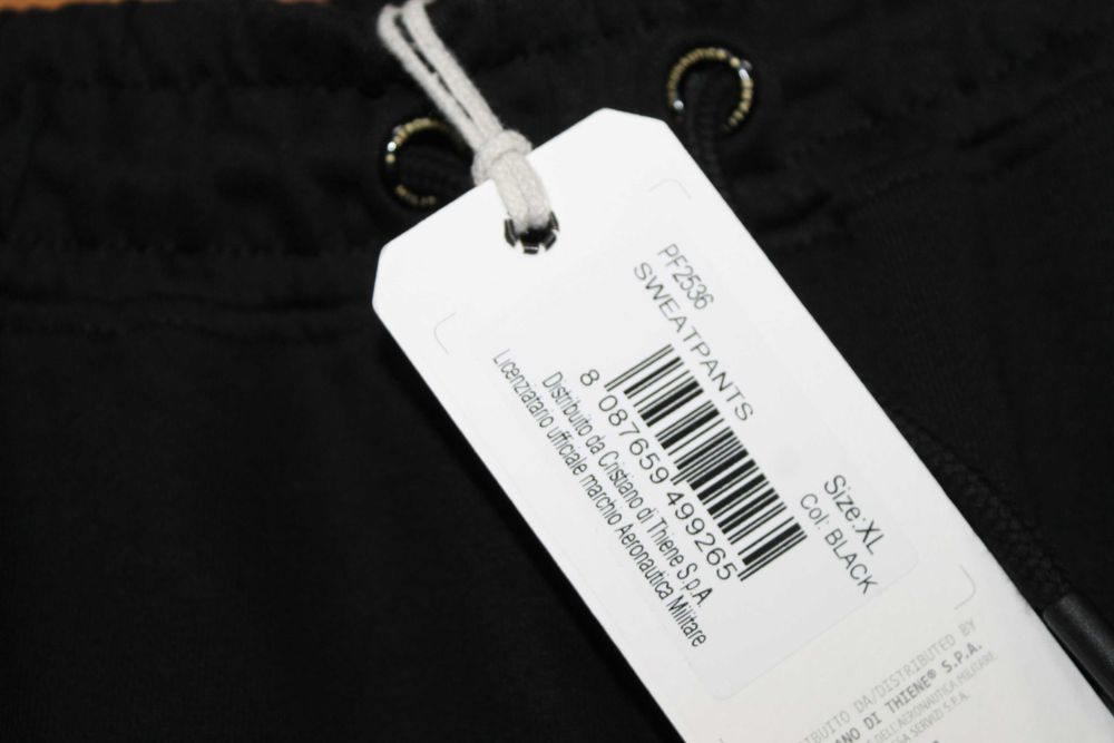 Оригінальний спортивний костюм Aeronautica Militare XL