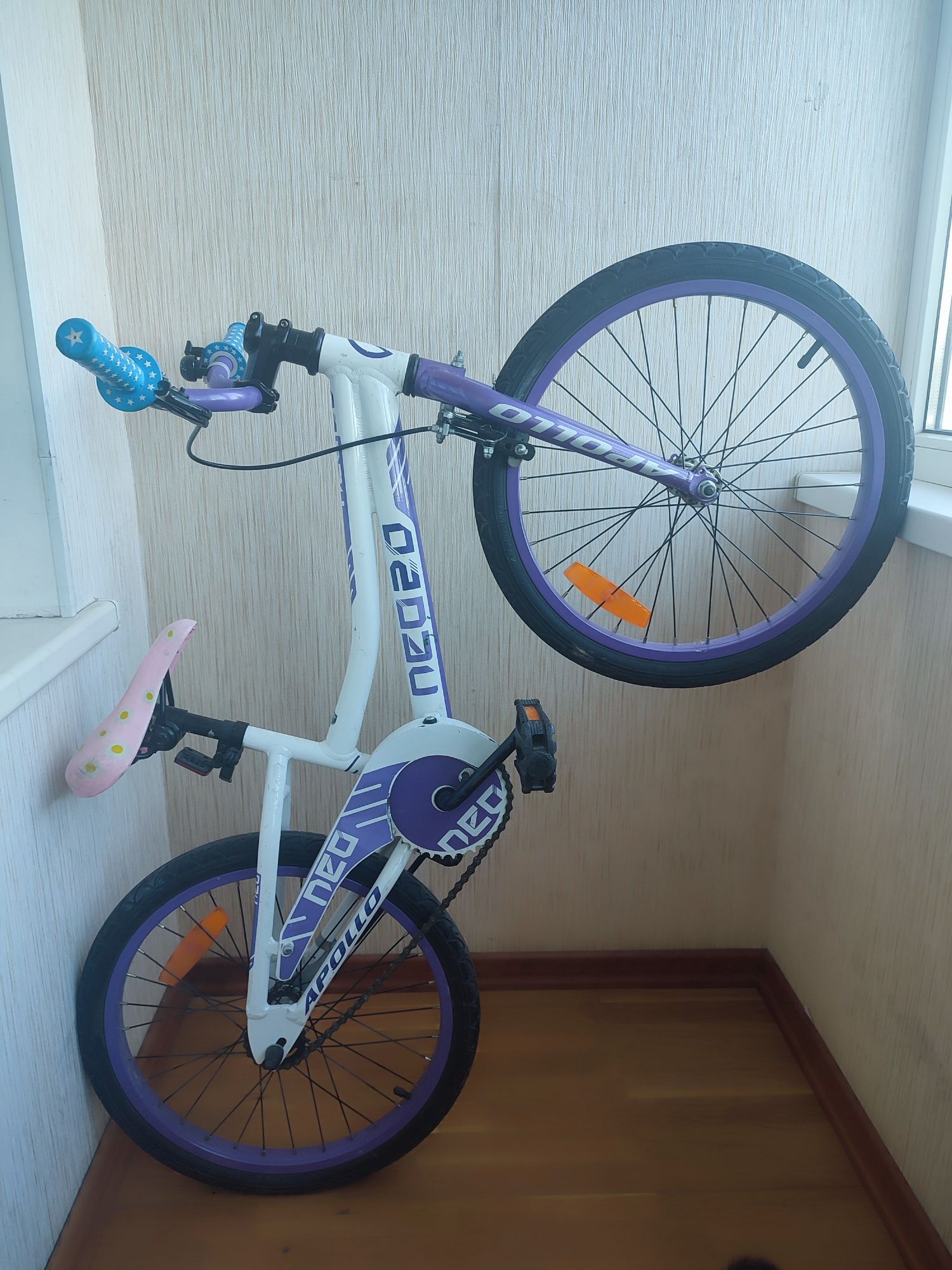 Велосипед Apollo NEO 20"