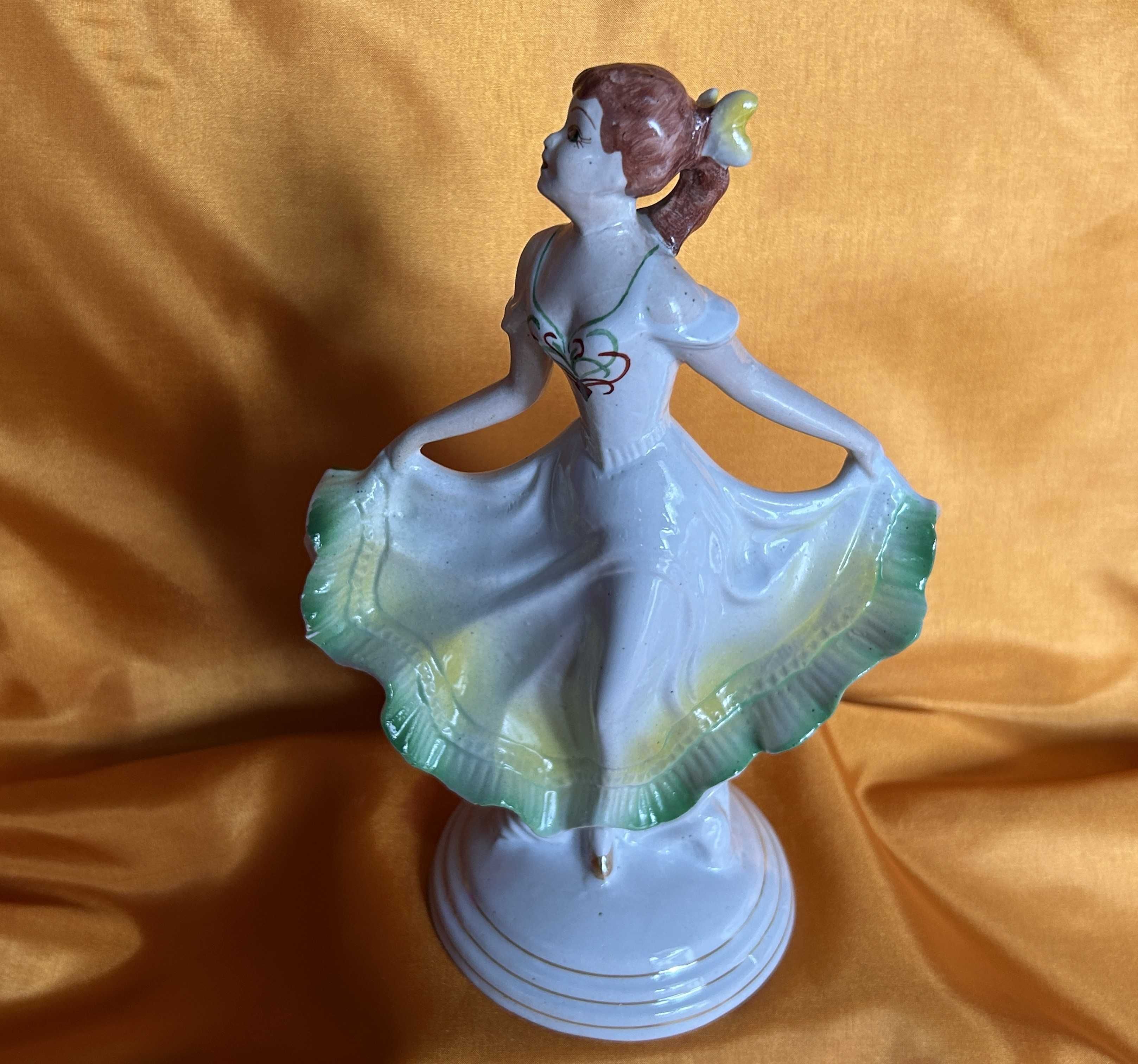 Figurka porcelanowa: Tancerka,Steatyt Zygmunt Buksowicz, ok. 1960 r