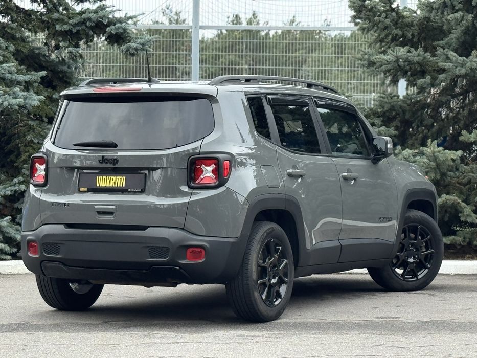 Jeep Renegade 2020 року 2.4 бензин автомат передній привід 79т.км.