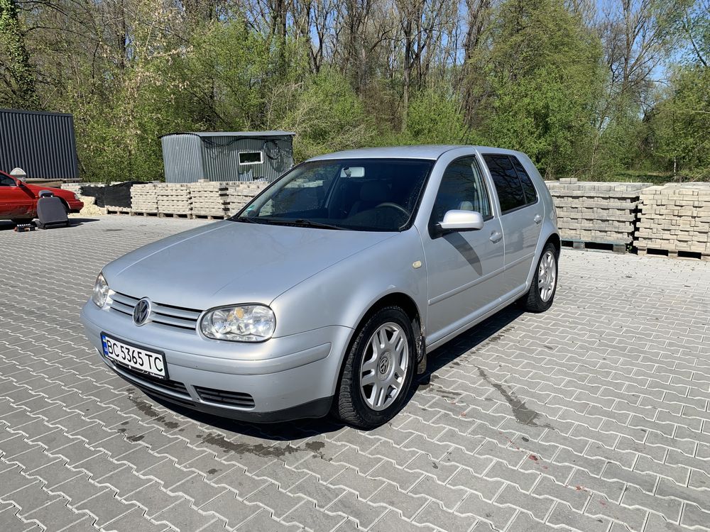 Volkswagen Golf 4 1999