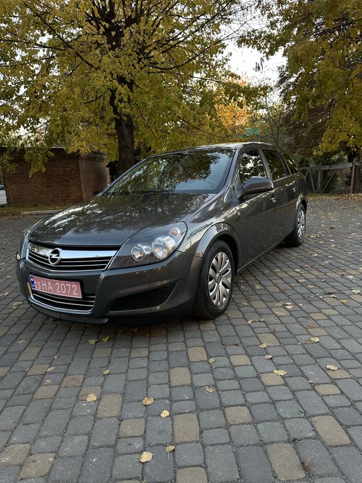Opel Astra H .