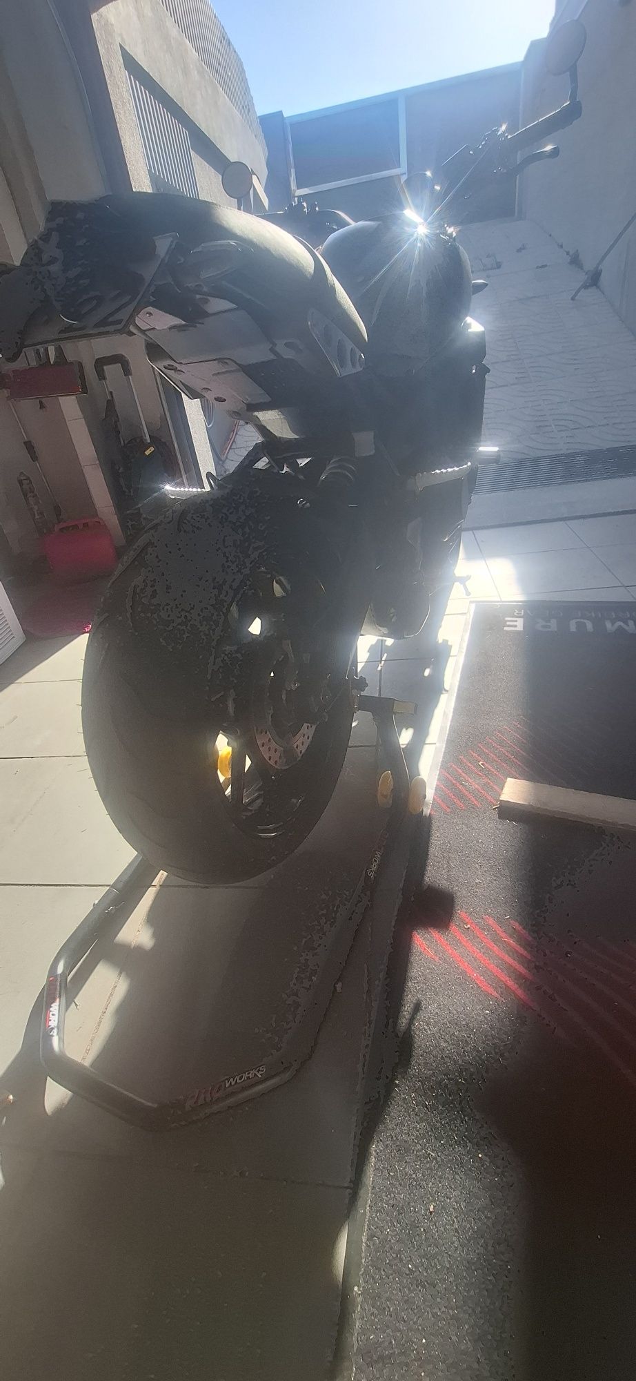 Yamaha xsr900...