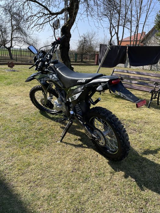 Cross 150cm3 Defender Asix
