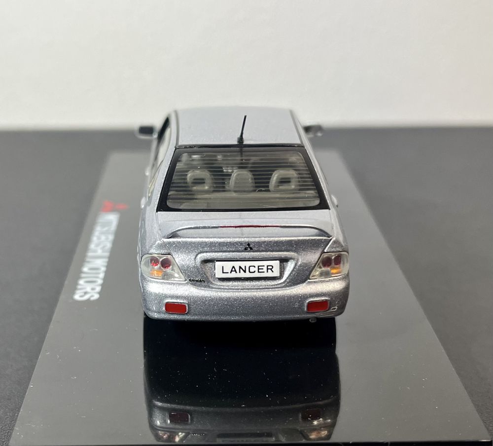 Модель Mitsubishi Lancer IX Sport 2.0 Silver 1:43