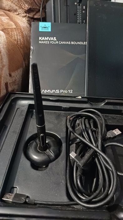 Графічний планшет Huion Kamvas Pro 12