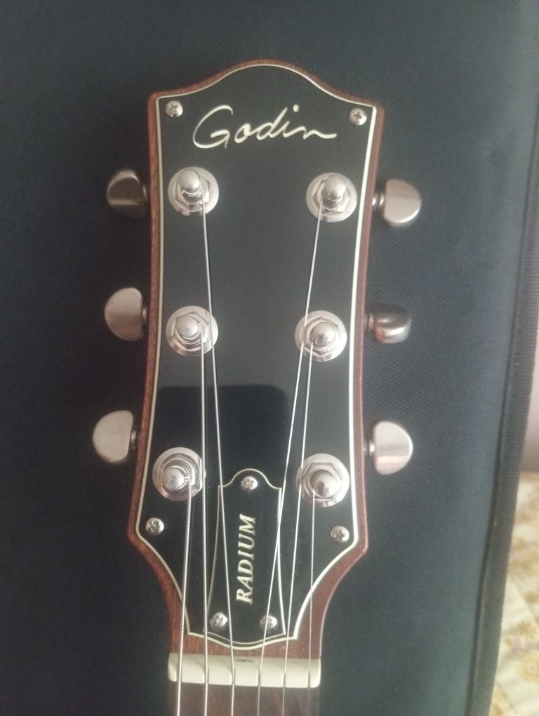 Gitara elektryczna Godin Radium