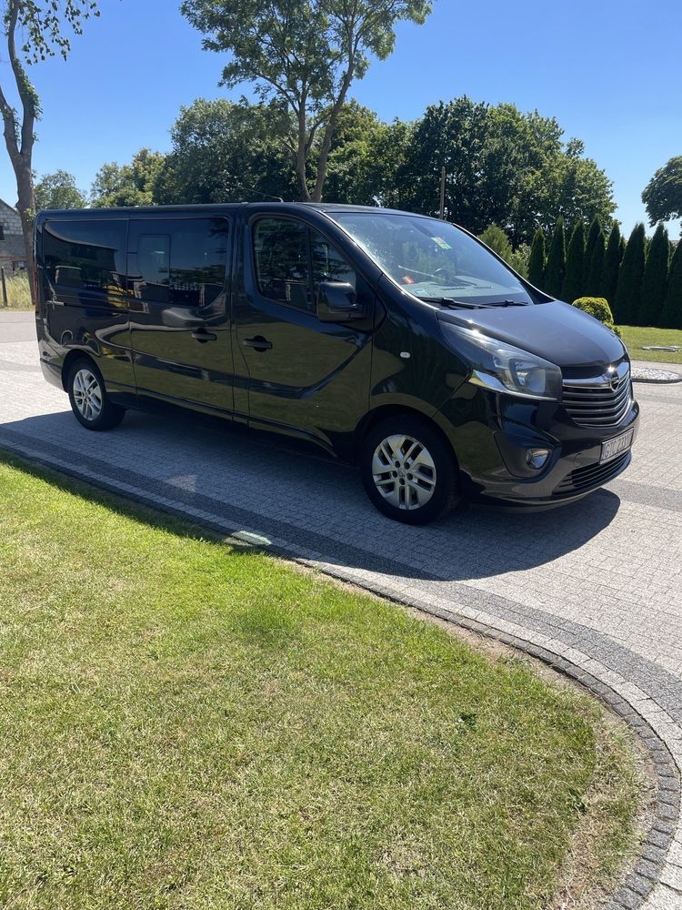 Opel vivaro long 2018 r 1.6 biturbo 125 9 osobowy