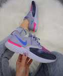 Buty sportowe Nike Odyssey rozmiar 39 damskie