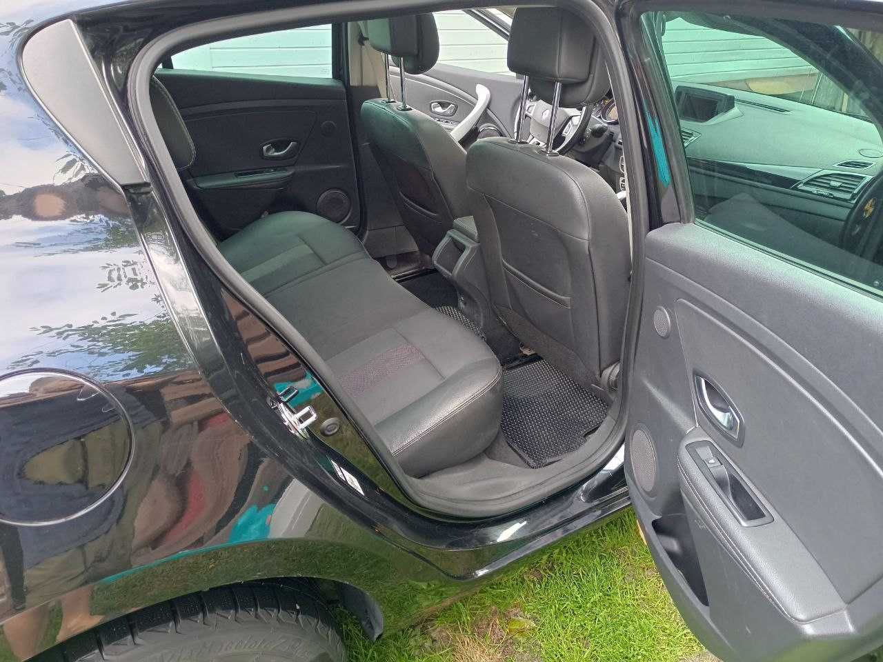 Renault Megane 2011 BOSE