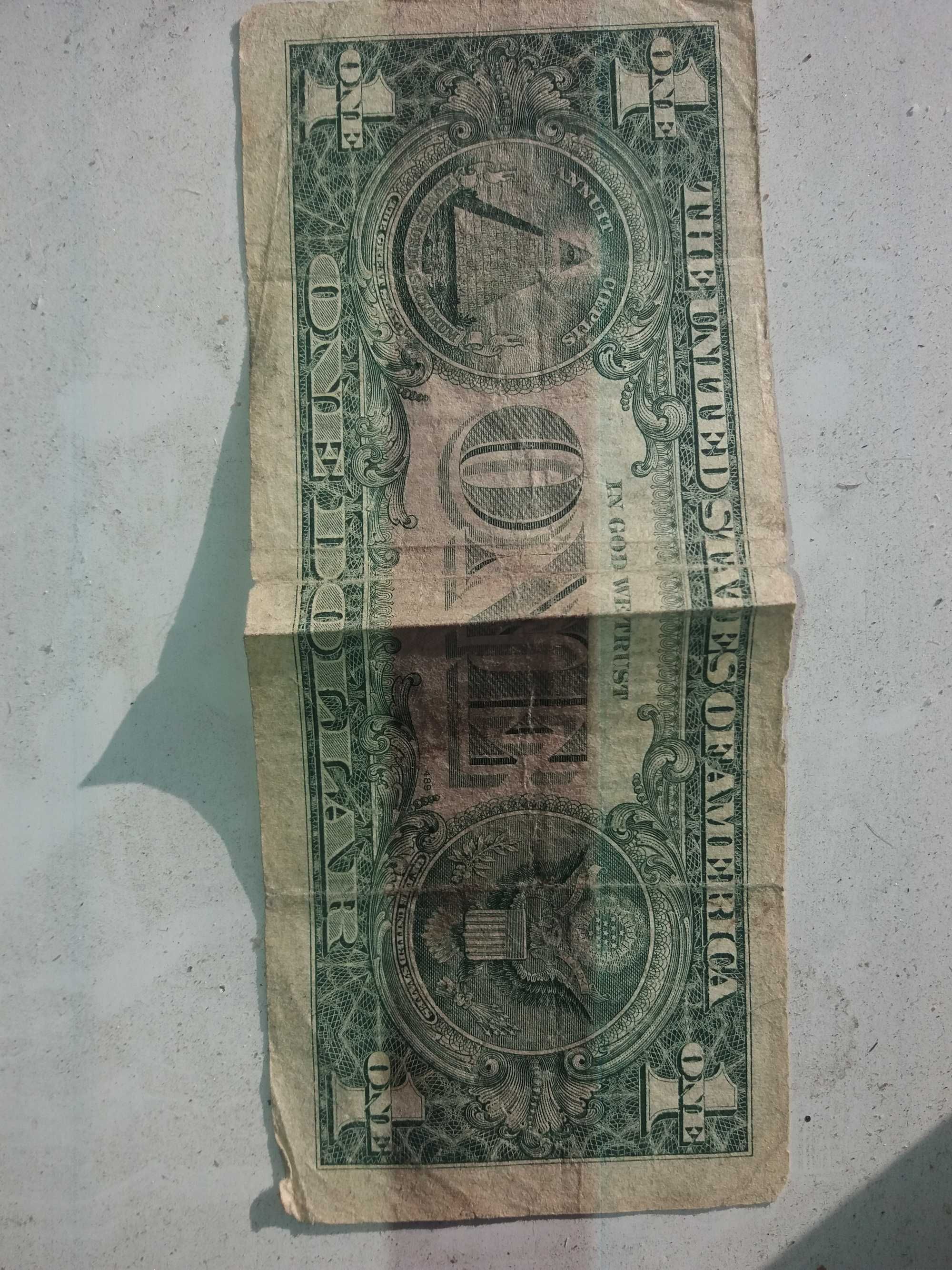 Продам 1 доллар  1993 года