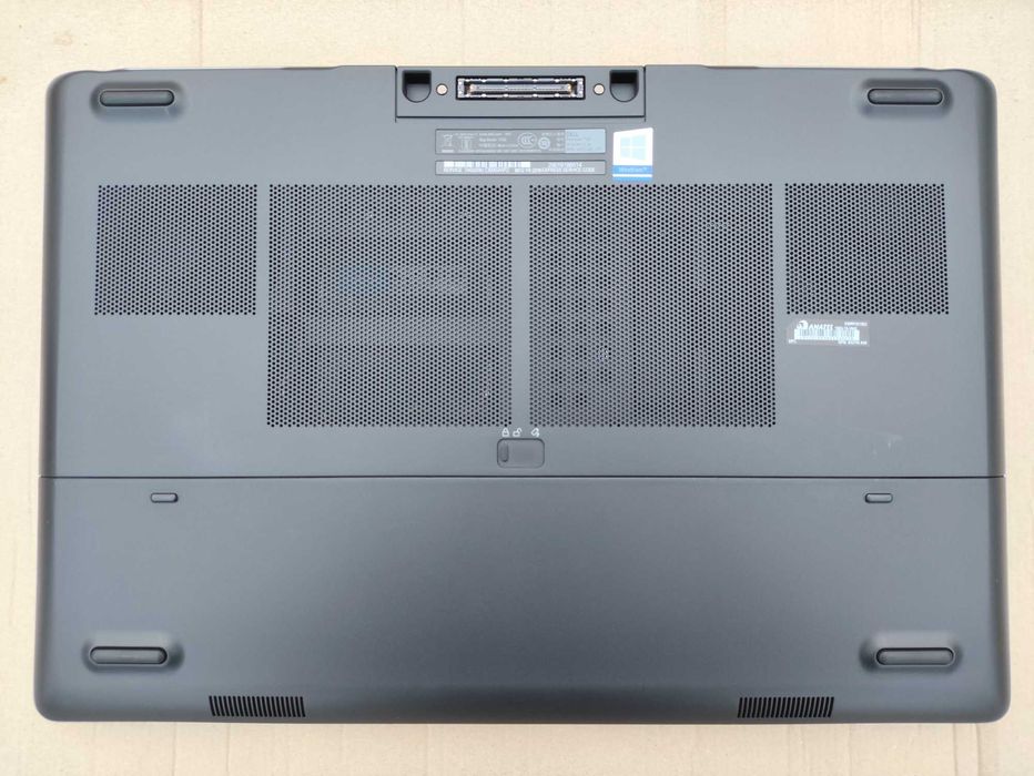 Dell Precision 7720 17.3" 4K i7-7920HQ 48Gb/512Gb NVMe Nvidia P5000