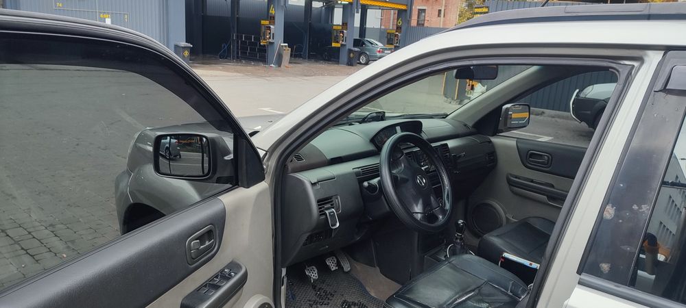 Нісан Х-треїл 2005р.