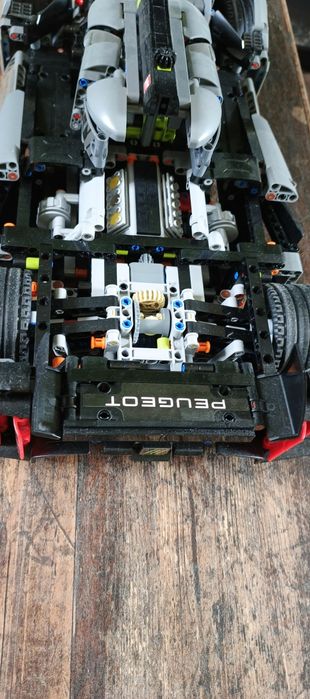 Lego technic peugeot 9x8 93 hybrid