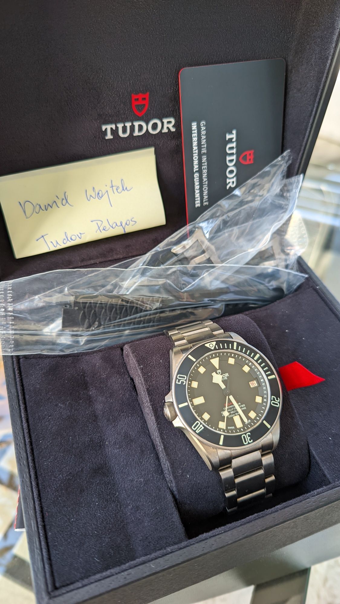 Tudor Pelagos LHD nie Black Bay jak Omega Tag Heuer