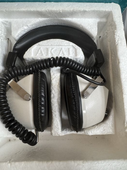 Sluchawki AKAI ASE-22