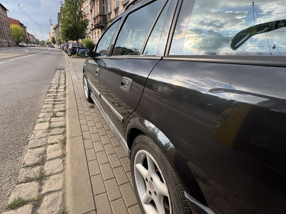 Opel astra 1.6 8v 2001 bez rdzy
