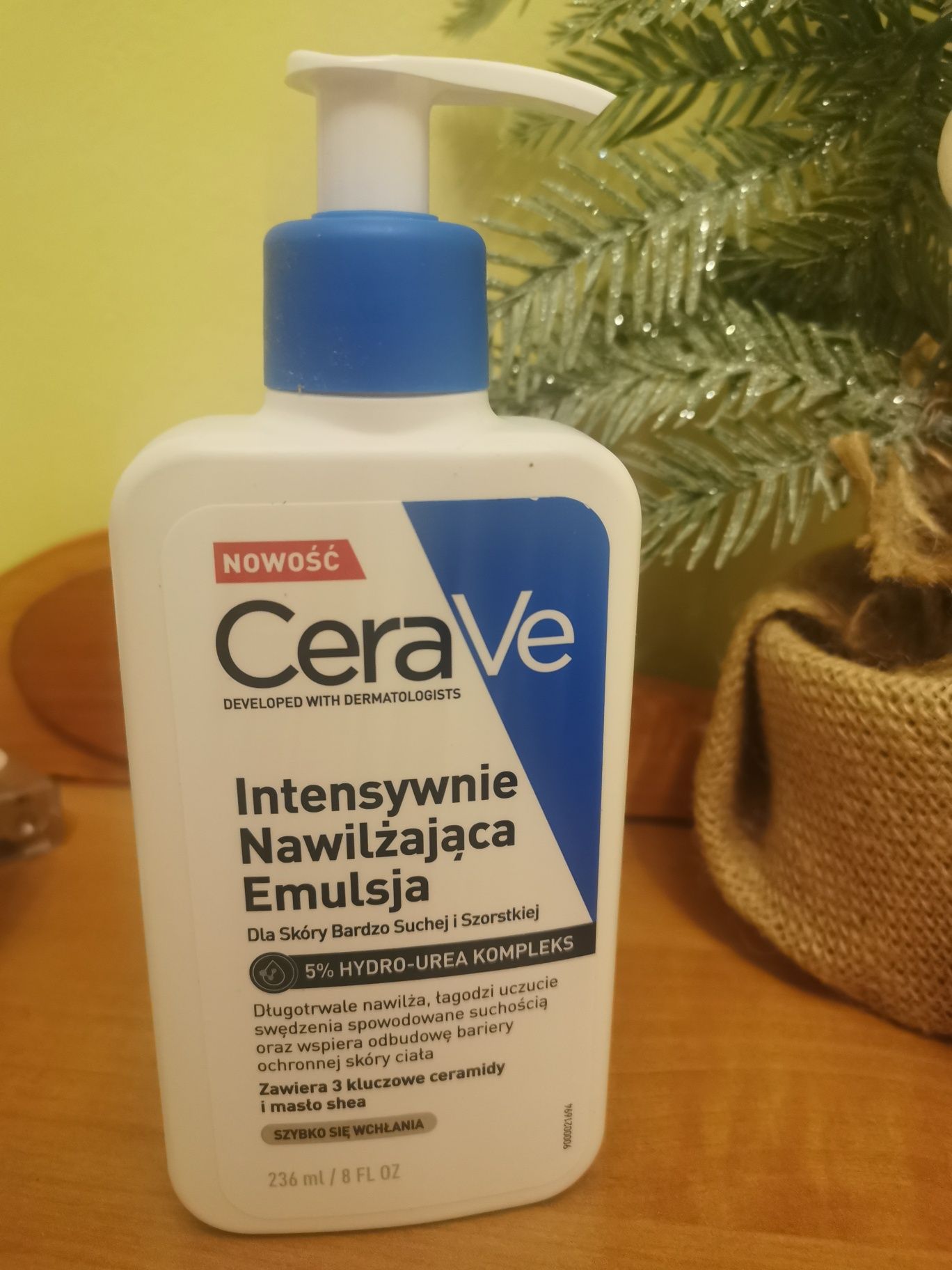 CeraVe intensywnie nawilżająca emulsja 236 ml nowa