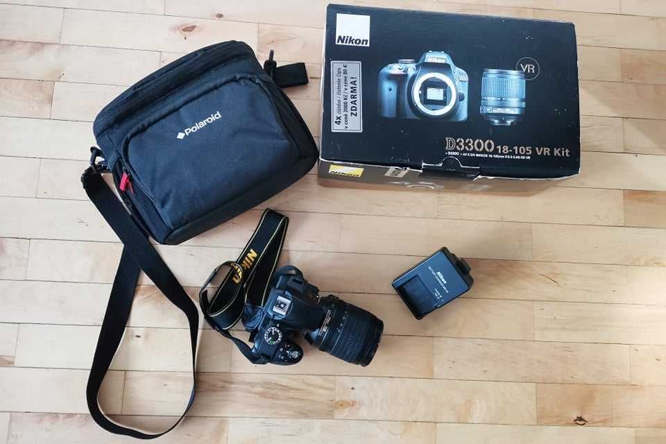 Aparat lustrzanka Nikon D3300 18 - 105 VR Kit + akcesoria