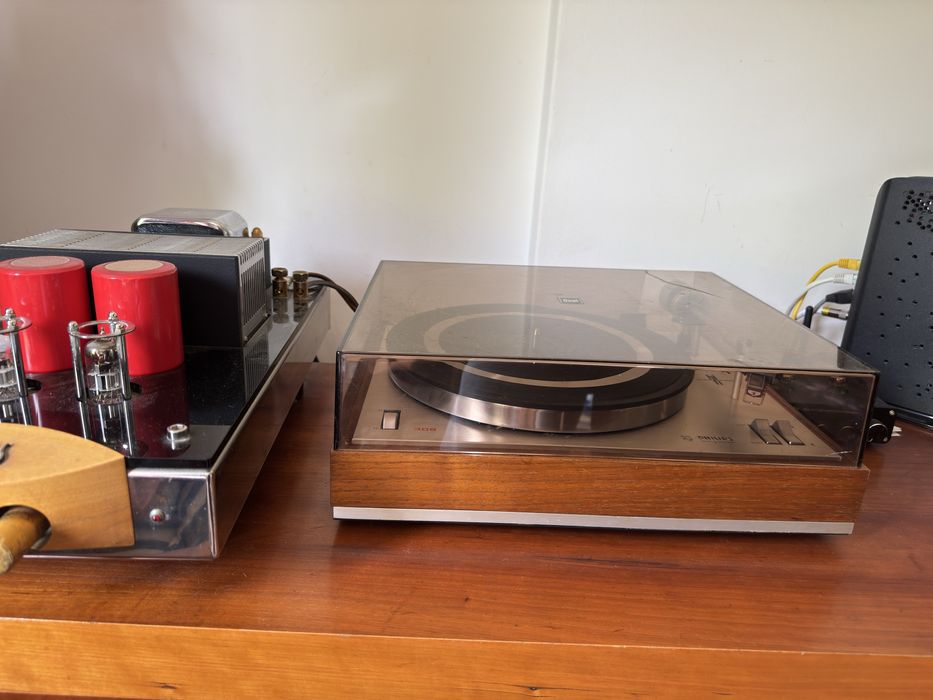 Gira Discos Philips 308