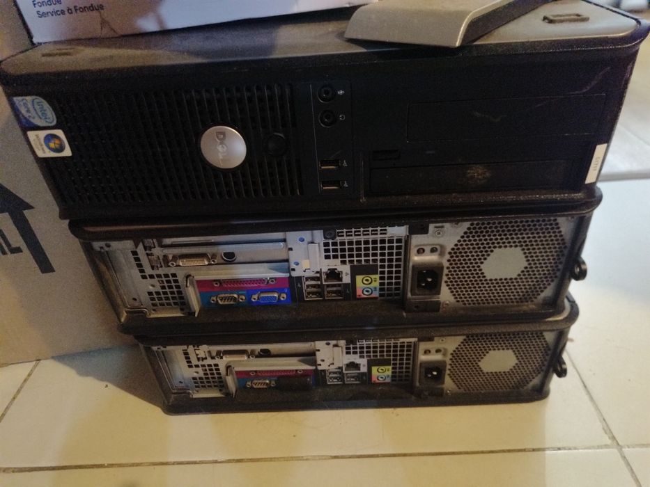 Lote equipamento informático