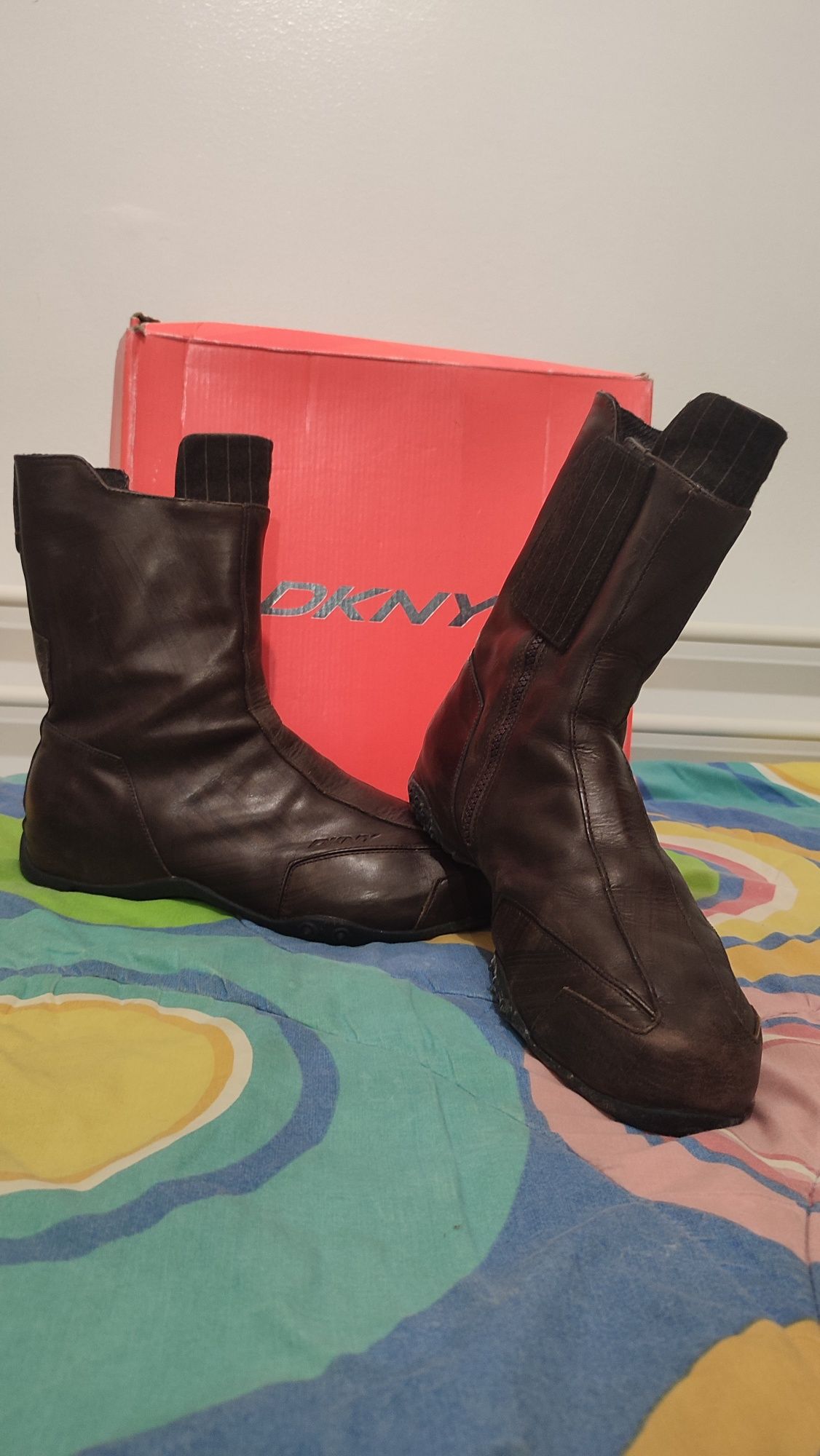 Botas DKNY n44 !!