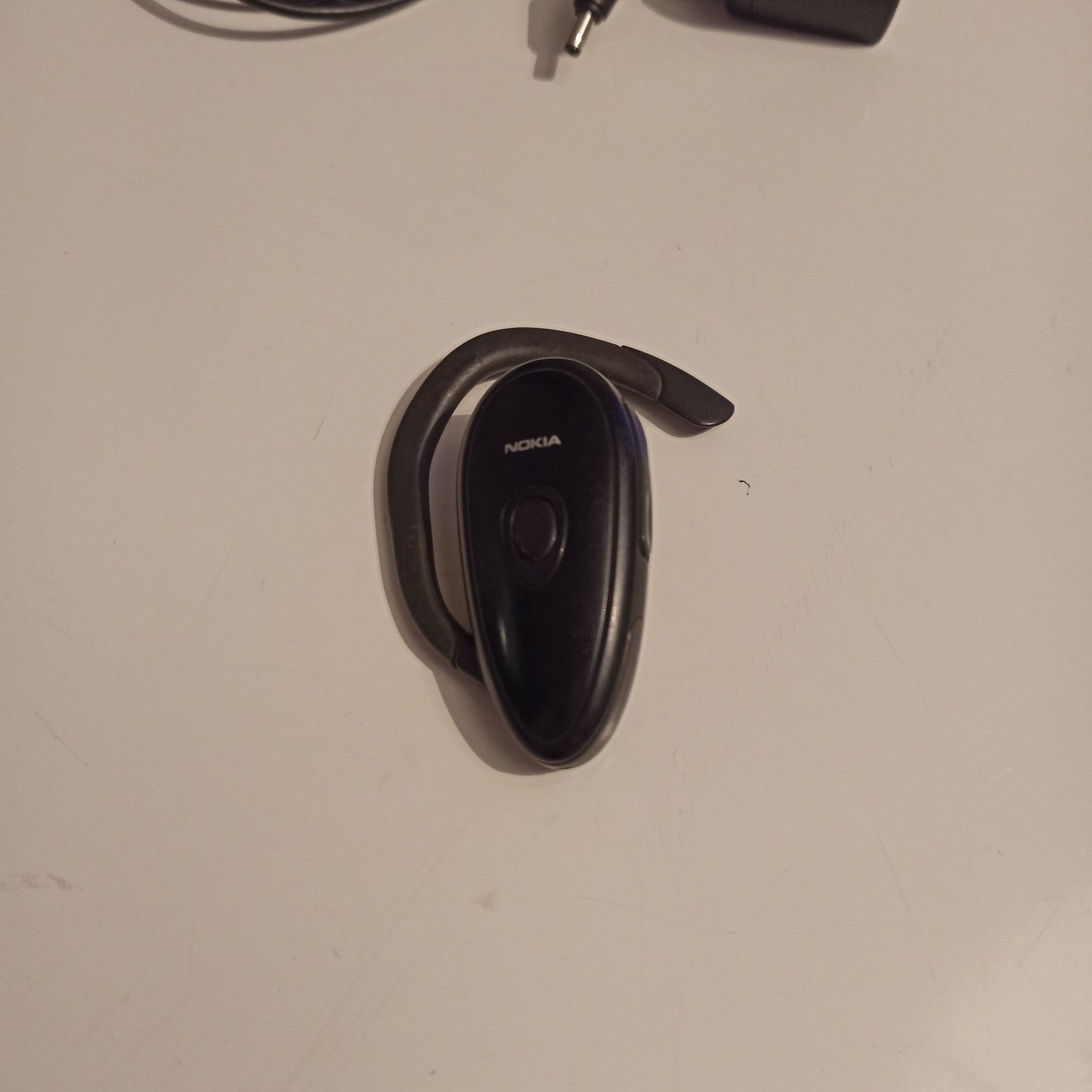 Słuchawka bluetooth nokia + zasilacz