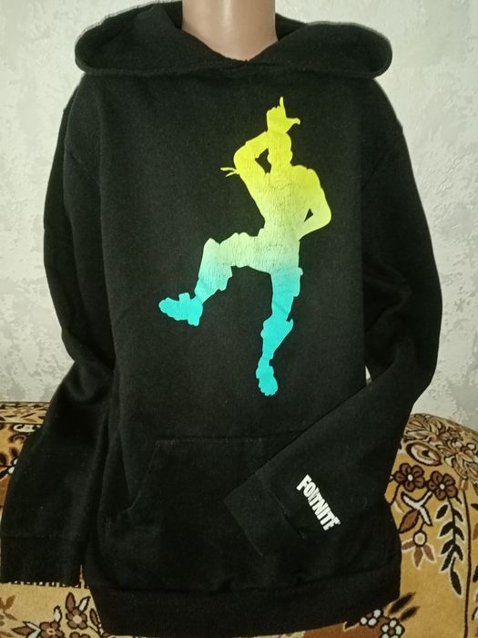 Худи теплая, другая одежда подростковая