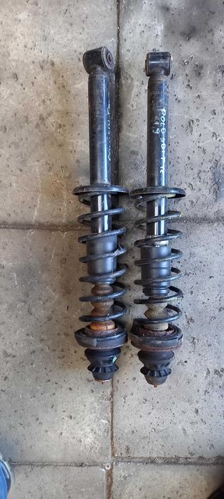 Amortyzator prawy lewy tył  KOMPLET VW Polo 6N2 1,9 SDI