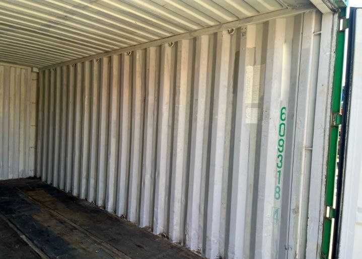 Морські контейнери