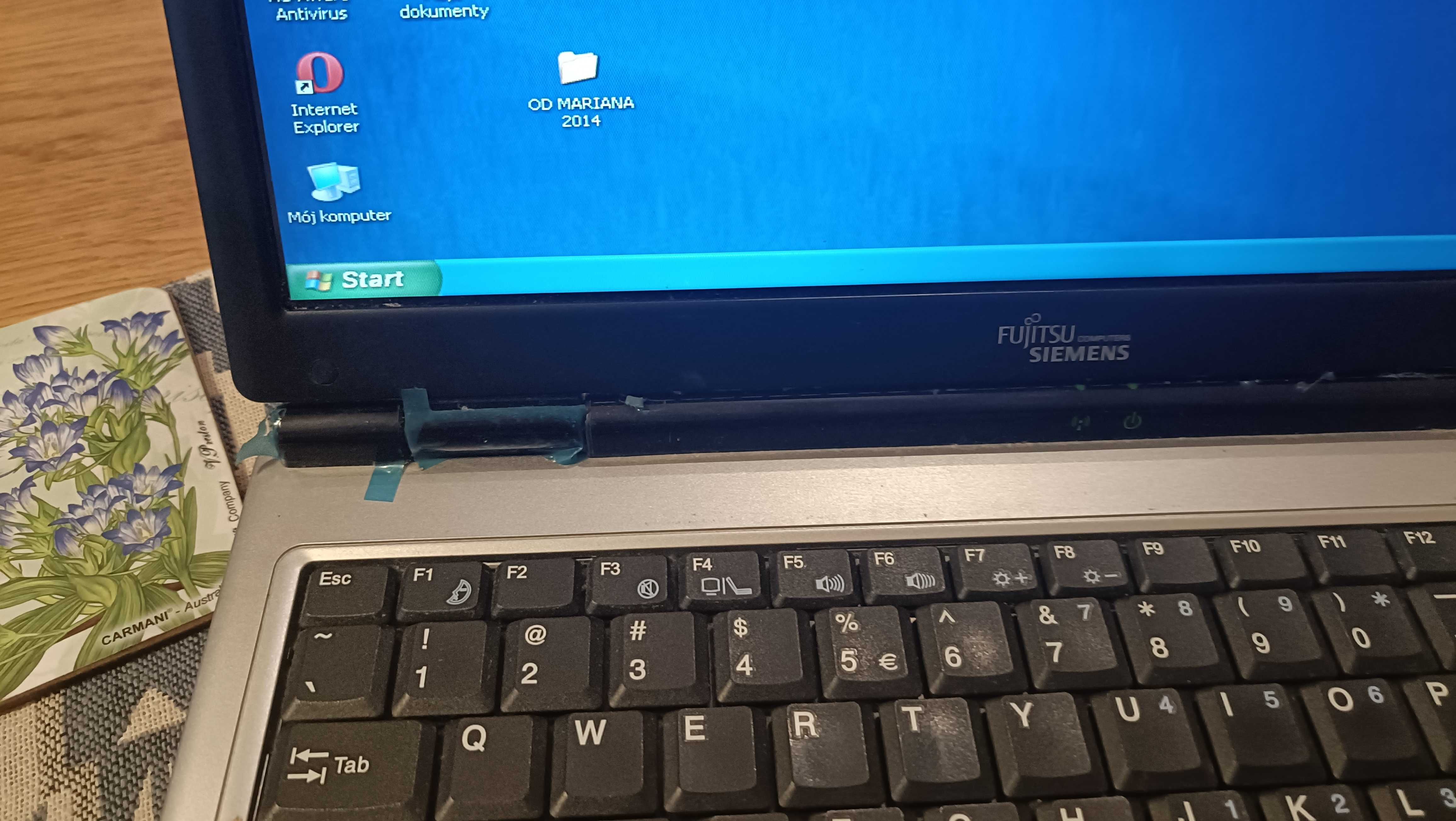 Stary Laptop i komputer stacjonarny