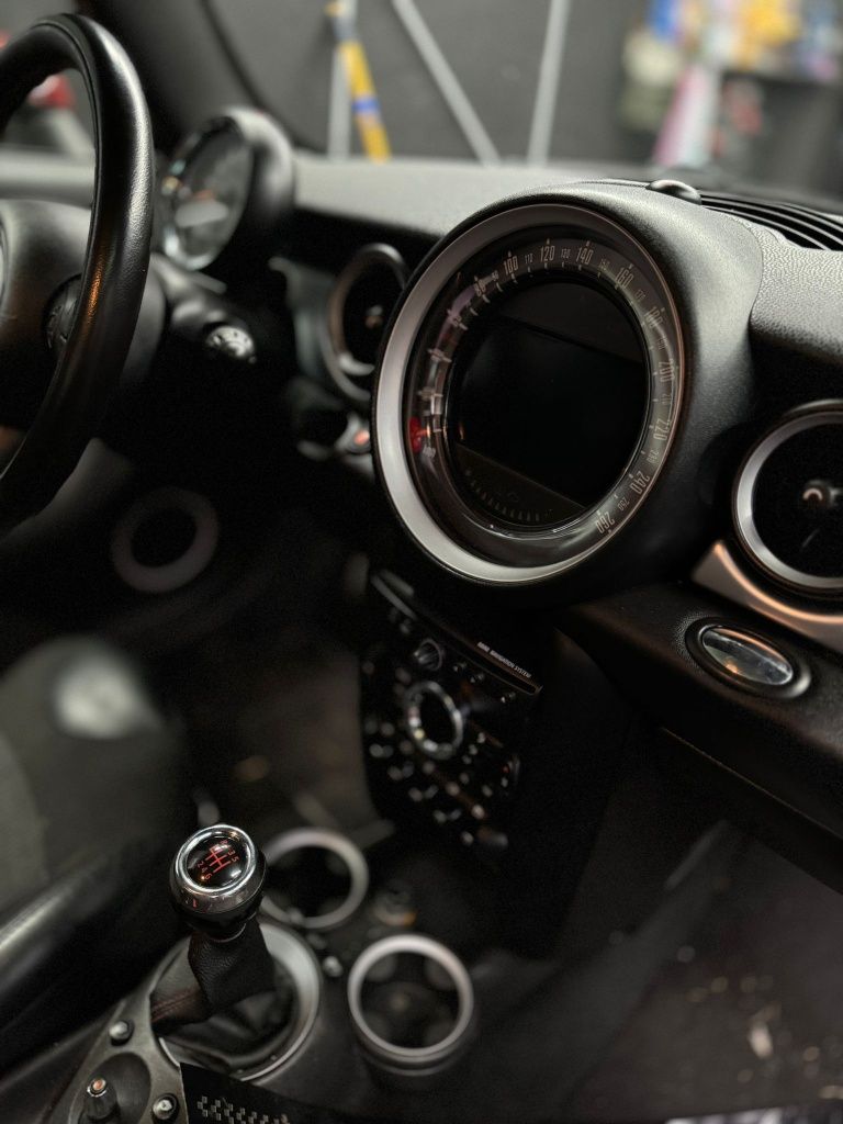 Mini Jonh Cooper works